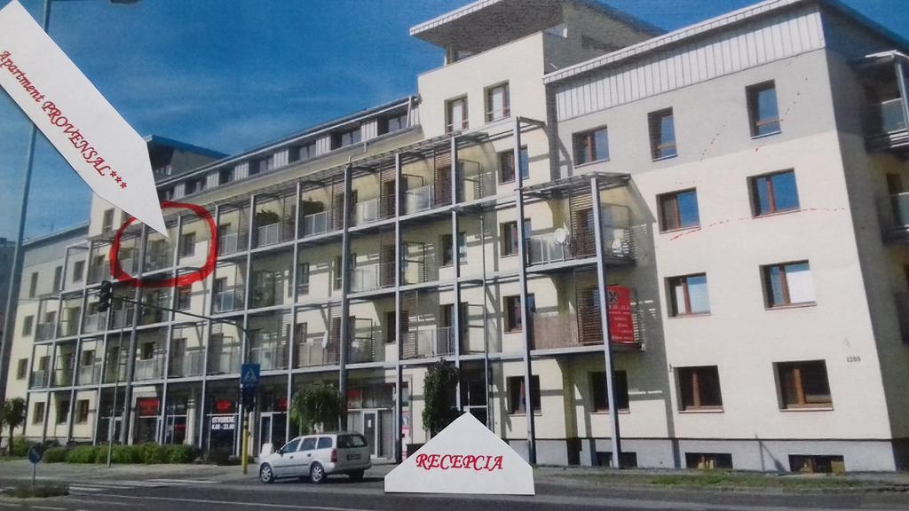 Apartment Provensal Liptovský Mikuláš Buitenkant foto