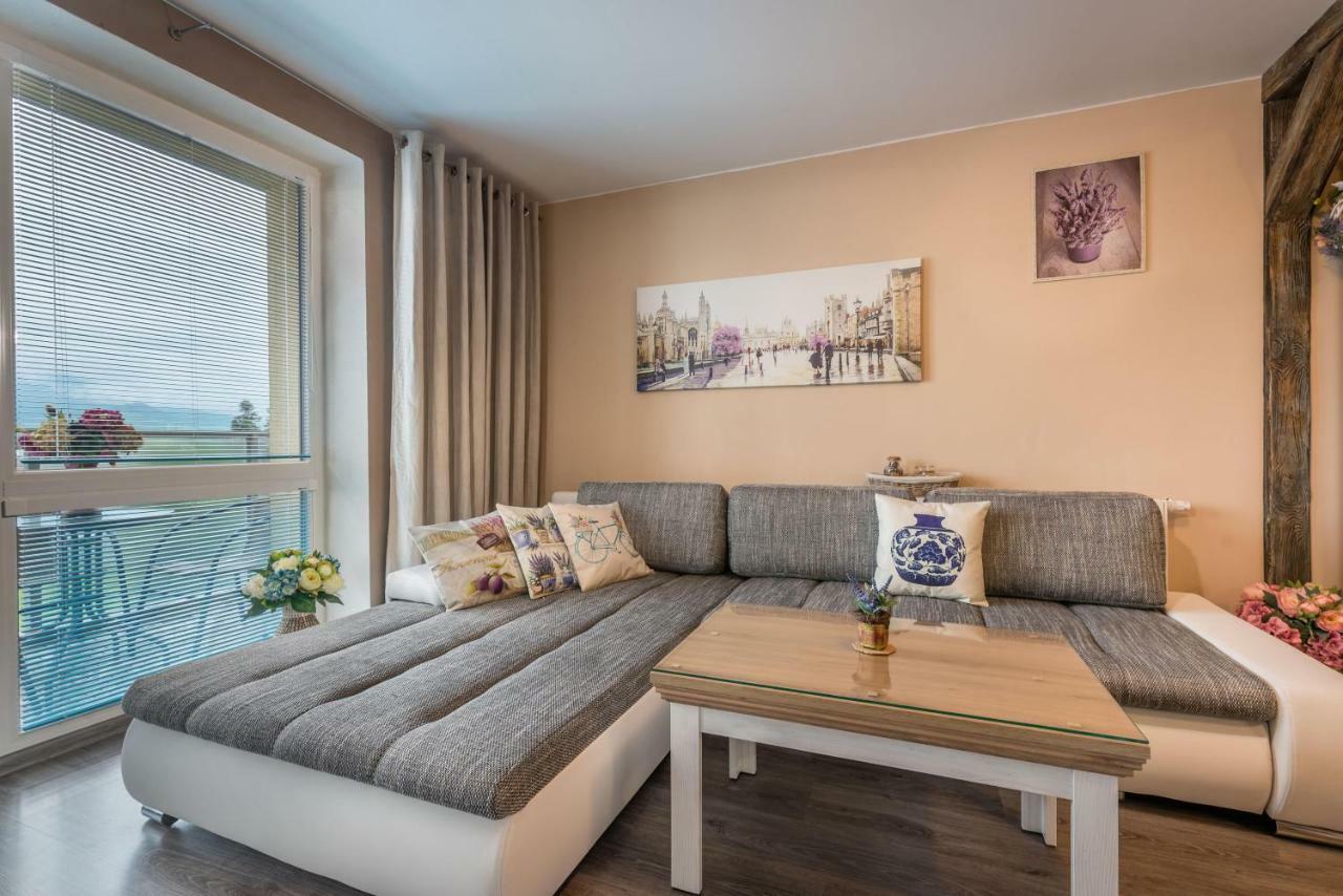 Apartment Provensal Liptovský Mikuláš Buitenkant foto