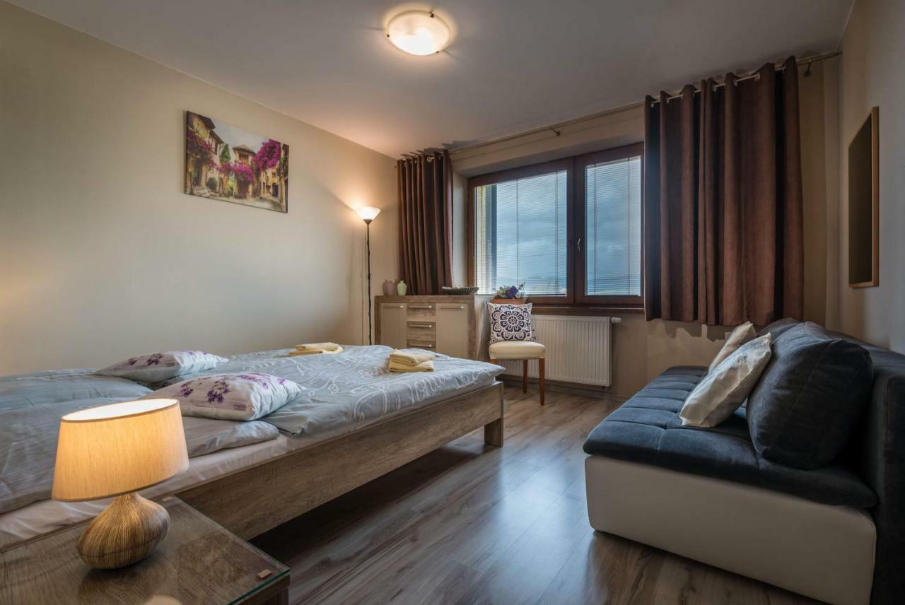 Apartment Provensal Liptovský Mikuláš Buitenkant foto