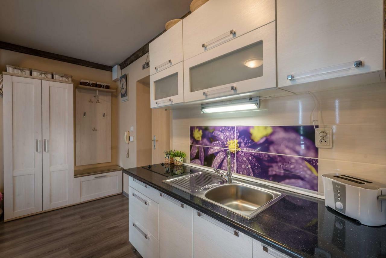 Apartment Provensal Liptovský Mikuláš Buitenkant foto