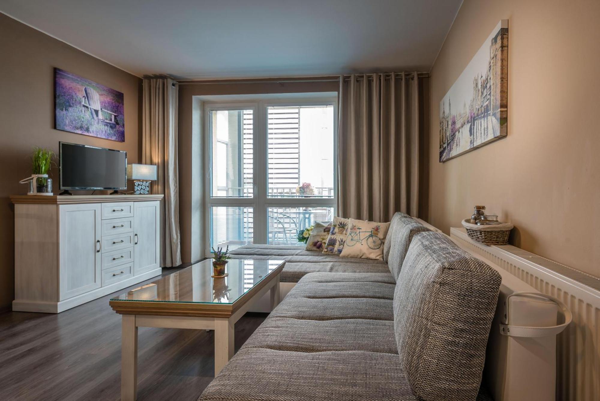 Apartment Provensal Liptovský Mikuláš Buitenkant foto